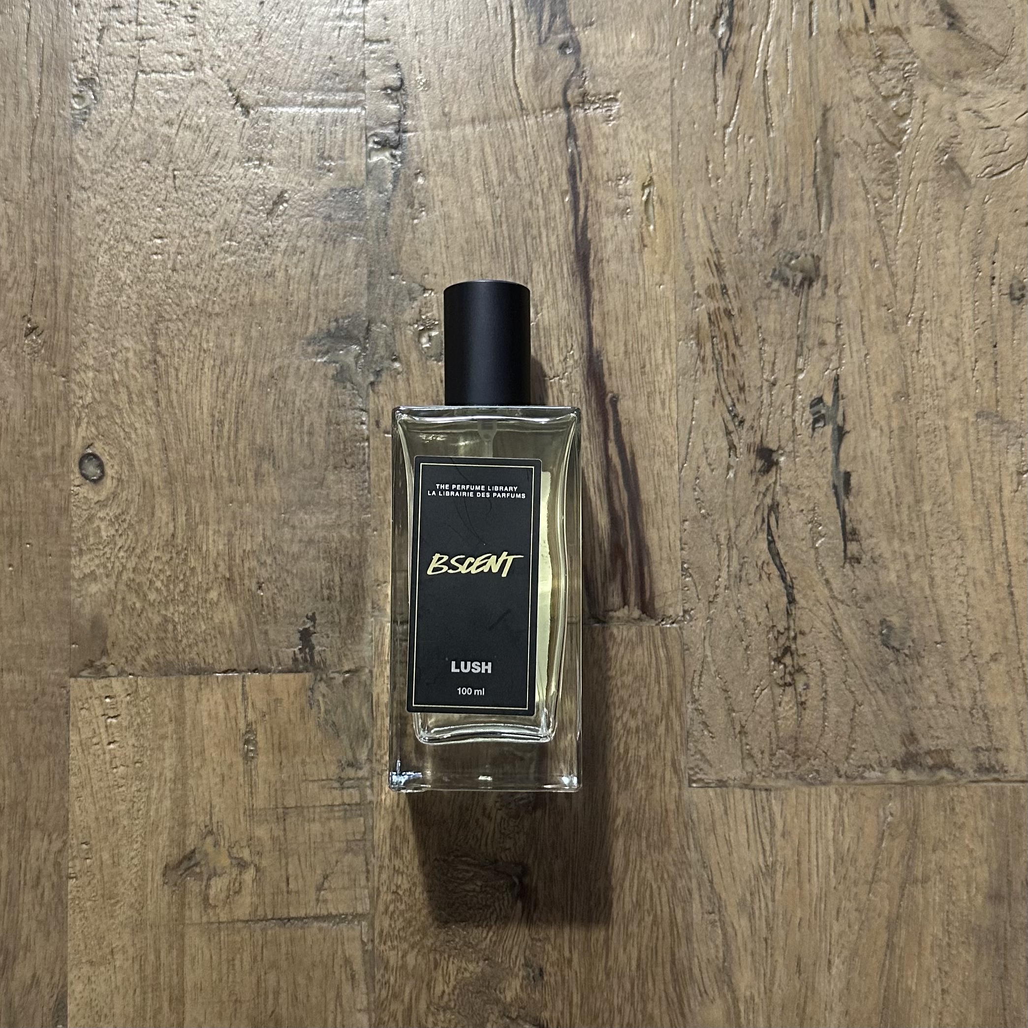 sound of a perfume bottle being used <br><audio controls src='audio/perfume.m4a'></audio>