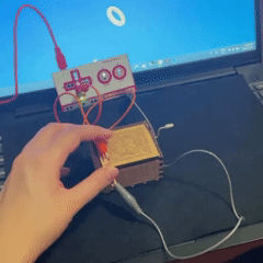 To continue experimentation, I looked at everyday items in my room to see how I can incorperate the Makey Makey into them. I used my music box to create a circuit that breaks when the box is opened and connects when it's closed.